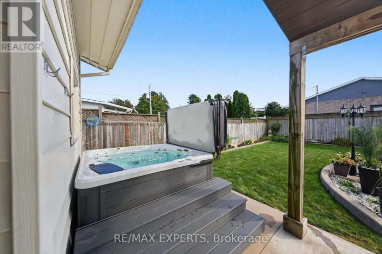 79 OLIVE STREET, Grimsby (Grimsby Beach), Ontario, L3M2C6
