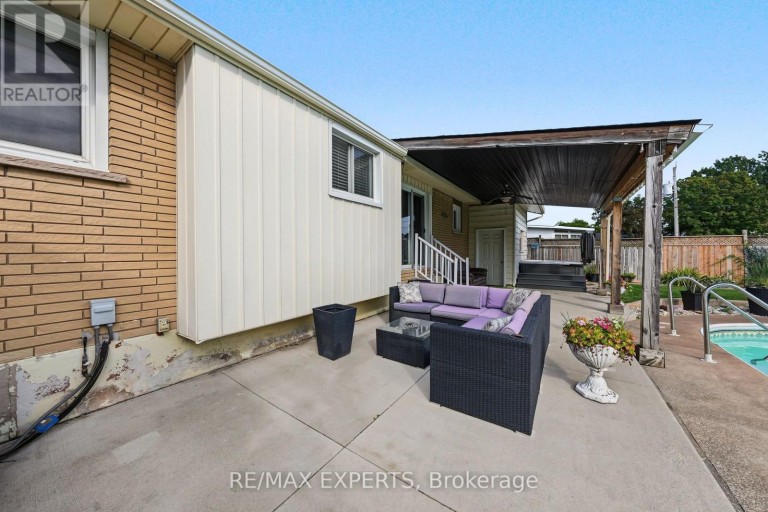 79 OLIVE STREET, Grimsby (Grimsby Beach), Ontario, L3M2C6