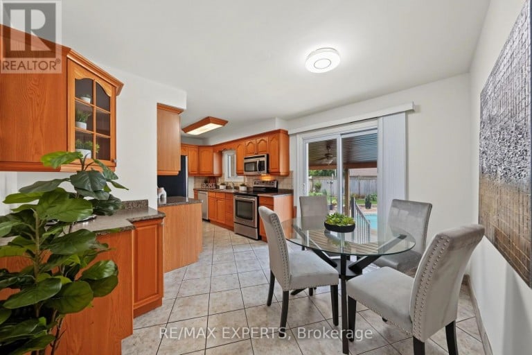 79 OLIVE STREET, Grimsby (Grimsby Beach), Ontario, L3M2C6