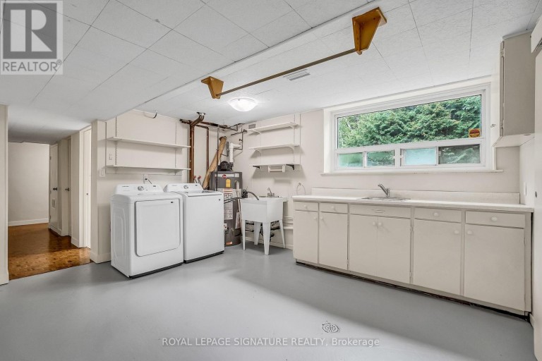 155 THREE VALLEYS DRIVE, Toronto (Parkwoods-Donalda), Ontario, M3A3C1