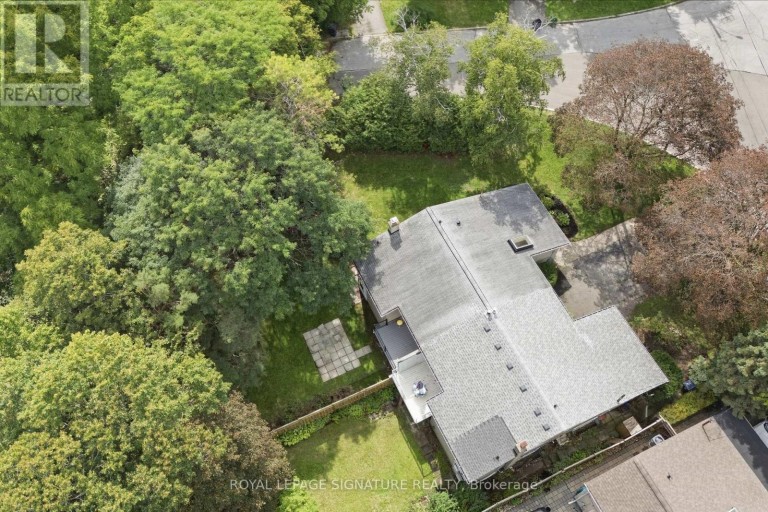 155 THREE VALLEYS DRIVE, Toronto (Parkwoods-Donalda), Ontario, M3A3C1