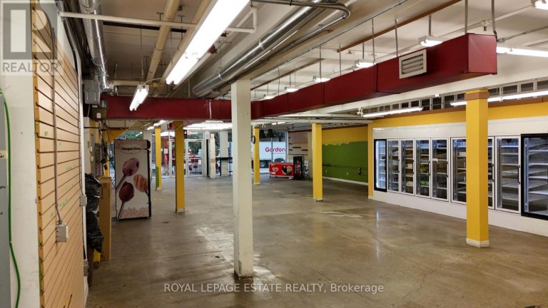 1153 QUEEN STREET W, Toronto (Little Portugal), Ontario, M6J1J4
