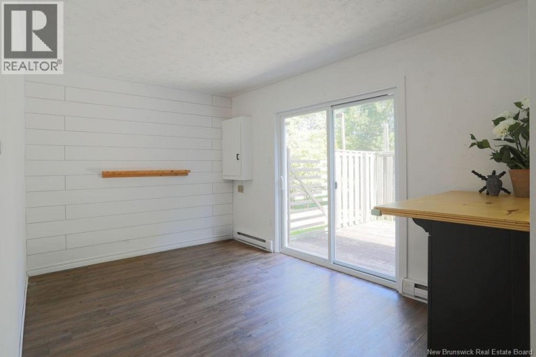 25 Hillsview Crescent, Rothesay, New Brunswick, E2E3N5