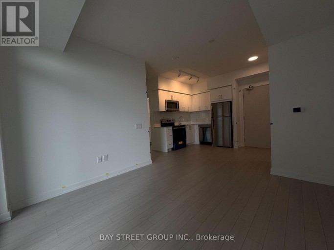 2322 - 4010 EGLINTON AVENUE W, Toronto (Humber Heights), Ontario, M9A0G5