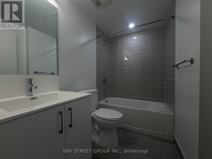 2322 - 4010 EGLINTON AVENUE W, Toronto (Humber Heights), Ontario, M9A0G5