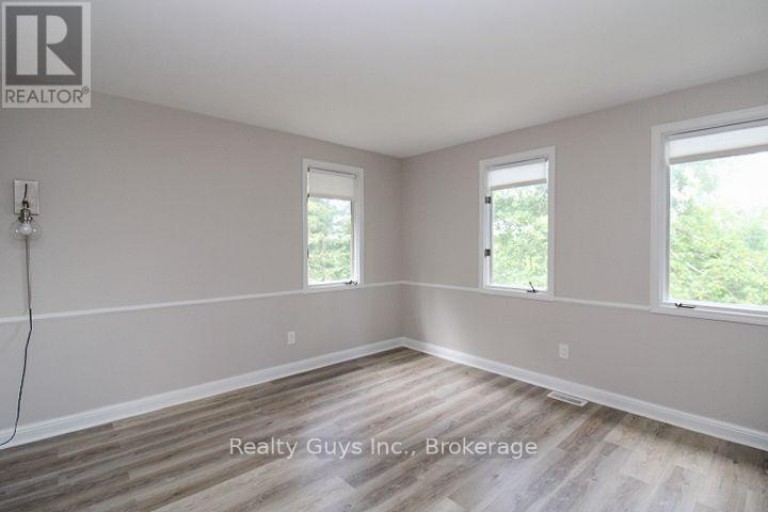 1931 SHERBROOKE STREET W, Cavan Monaghan (Cavan-Monaghan), Ontario, K9J0E5