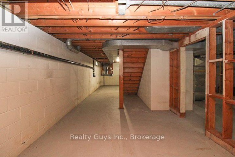 1931 SHERBROOKE STREET W, Cavan Monaghan (Cavan-Monaghan), Ontario, K9J0E5