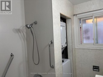 MAIN FLOOR UNIT - 893 FORD STREET Peterborough (Otonabee Ward 1) Ontario photo 9