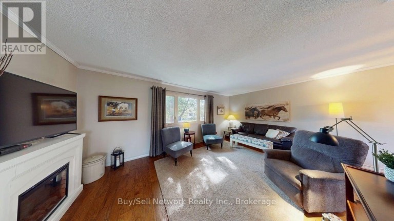 2255 DENURE DRIVE, Peterborough (Monaghan Ward 2), Ontario, K9K2G3