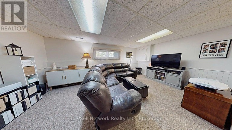 2255 DENURE DRIVE, Peterborough (Monaghan Ward 2), Ontario, K9K2G3