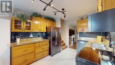 2255 DENURE DRIVE Peterborough (Monaghan Ward 2) Ontario photo 6