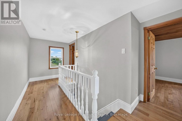 346 GORE ROAD, Prince Edward County (Ameliasburg Ward), Ontario, K0K1L0