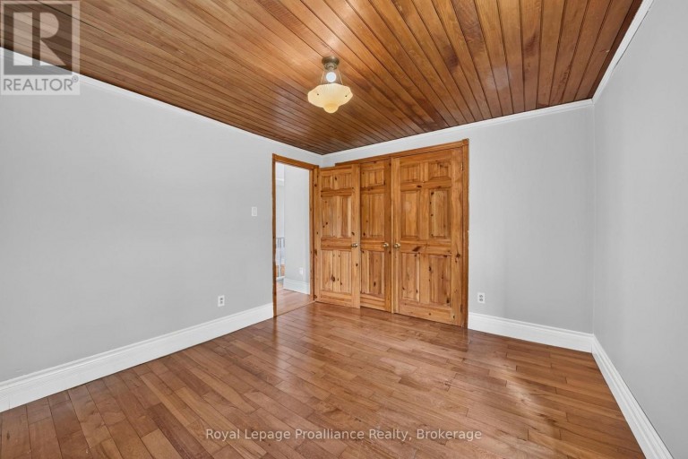 346 GORE ROAD, Prince Edward County (Ameliasburg Ward), Ontario, K0K1L0
