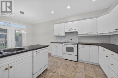 6 - 349 CHAMBERS AVENUE London North (North B) Ontario photo 15