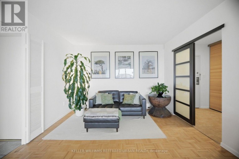 1416 - 60 PAVANE LINKWAY WAY, Toronto (Flemingdon Park), Ontario, M3C1A1