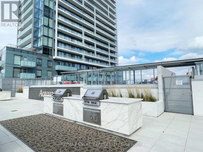 N323 - 7 GOLDEN LION HEIGHTS, Toronto (Newtonbrook East), Ontario, M2M4E7