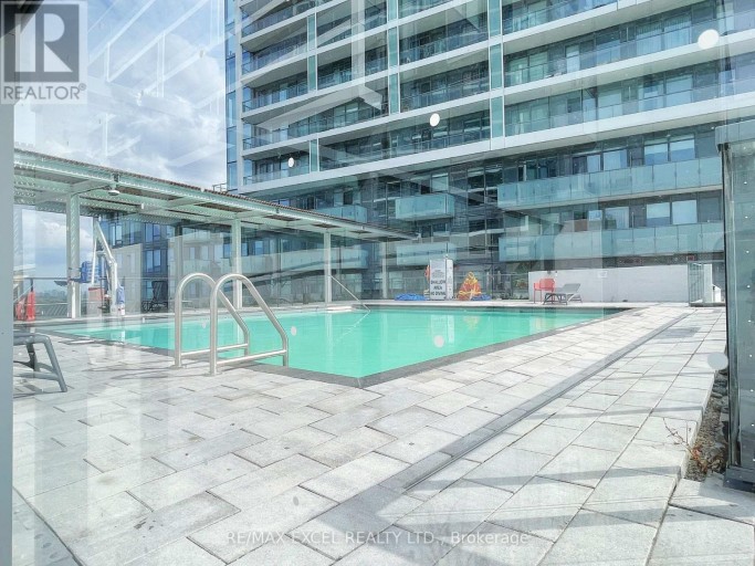 N323 - 7 GOLDEN LION HEIGHTS, Toronto (Newtonbrook East), Ontario, M2M4E7