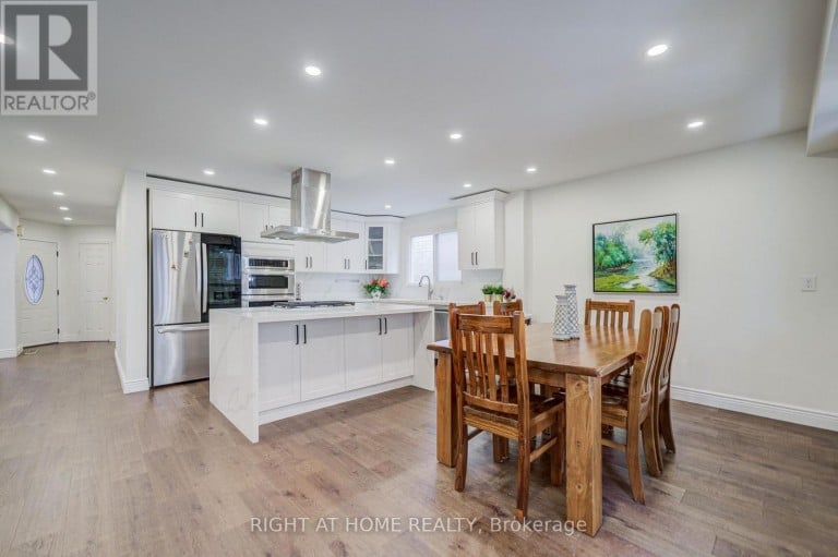 71 BAYHAMPTON CRESCENT, Vaughan (Brownridge), Ontario, L4J7H2