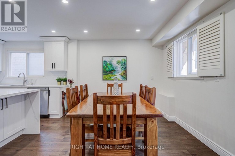 71 BAYHAMPTON CRESCENT, Vaughan (Brownridge), Ontario, L4J7H2