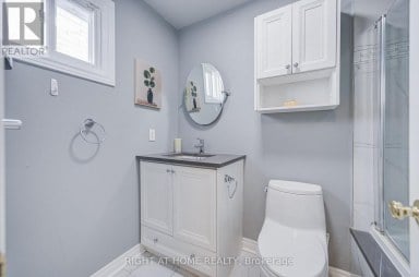 71 BAYHAMPTON CRESCENT Vaughan (Brownridge) Ontario photo 21