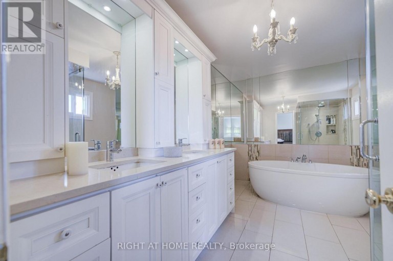 71 BAYHAMPTON CRESCENT, Vaughan (Brownridge), Ontario, L4J7H2