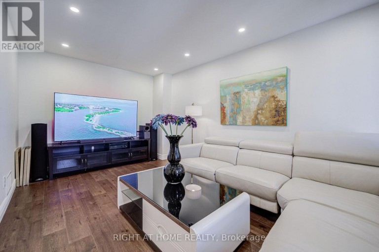 71 BAYHAMPTON CRESCENT, Vaughan (Brownridge), Ontario, L4J7H2