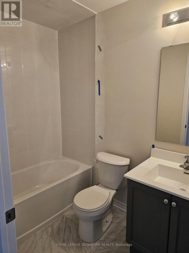 121 - 1589 ROSE WAY, Milton (CB Cobban), Ontario, L9E1N4