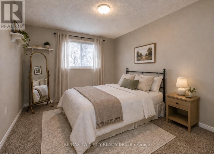 A - 652 JACOB LANE, Waterloo, Ontario, N2V2G9