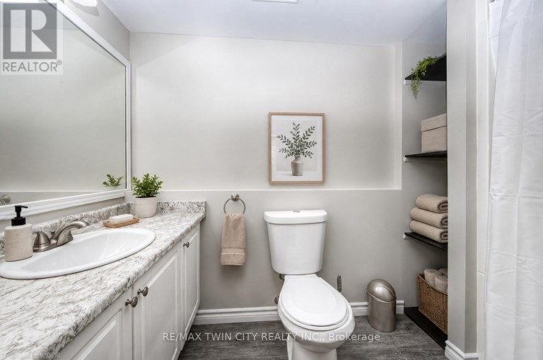 A - 652 JACOB LANE, Waterloo, Ontario, N2V2G9