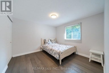 262 ATHABASCA STREET Oshawa (Donevan) Ontario photo 27