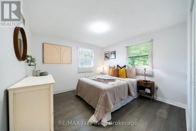 262 ATHABASCA STREET Oshawa (Donevan) Ontario photo 28