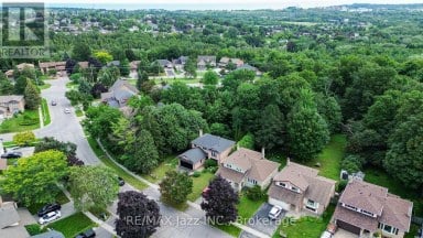 262 ATHABASCA STREET Oshawa (Donevan) Ontario photo 3