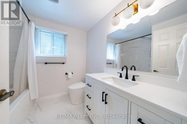 262 ATHABASCA STREET Oshawa (Donevan) Ontario photo 33