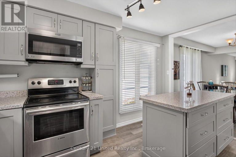 2121 MEADOWVIEW ROAD, Peterborough (Ashburnham Ward 4), Ontario, K9L1S5