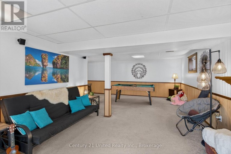 2121 MEADOWVIEW ROAD, Peterborough (Ashburnham Ward 4), Ontario, K9L1S5