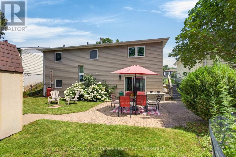 2121 MEADOWVIEW ROAD, Peterborough (Ashburnham Ward 4), Ontario, K9L1S5