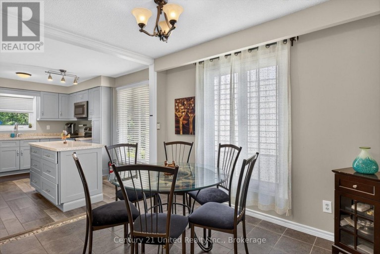 2121 MEADOWVIEW ROAD, Peterborough (Ashburnham Ward 4), Ontario, K9L1S5