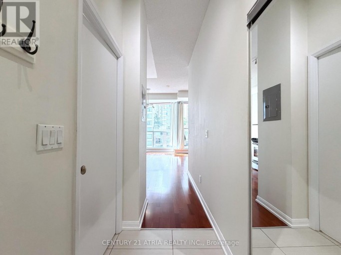 1820 - 111 ELIZABETH STREET, Toronto (Bay Street Corridor), Ontario, M5G1P7