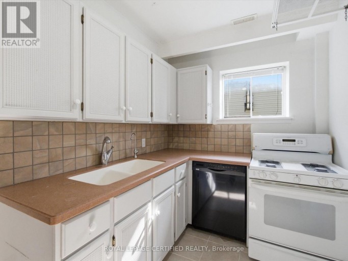 288 IRENE DRIVE, Georgina (Keswick South), Ontario, L4P3B1