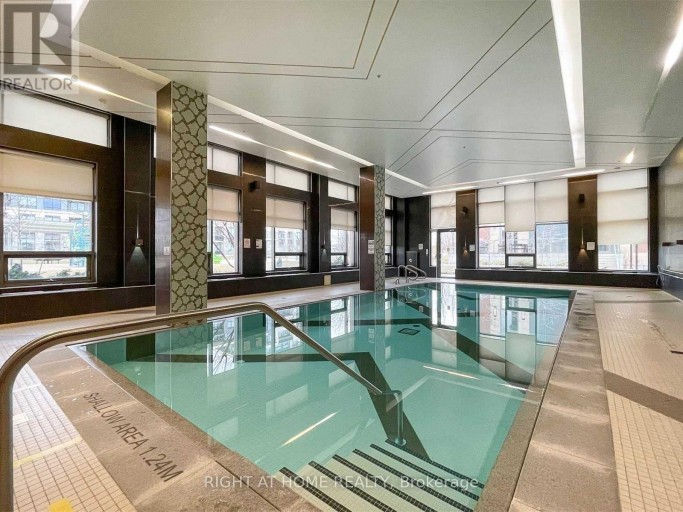 PH16 - 28 UPTOWN DRIVE, Markham (Unionville), Ontario, L3R5M5