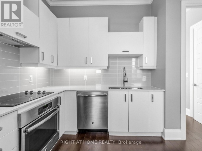 PH16 - 28 UPTOWN DRIVE, Markham (Unionville), Ontario, L3R5M5