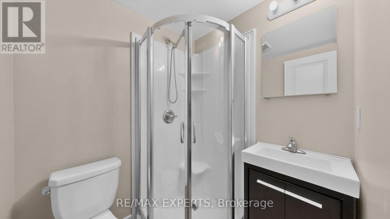13 - 246 PENETANGUISHENE ROAD, Barrie (Georgian Drive), Ontario, L4M7C2
