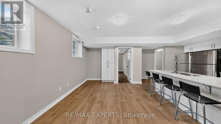 13 - 246 PENETANGUISHENE ROAD, Barrie (Georgian Drive), Ontario, L4M7C2