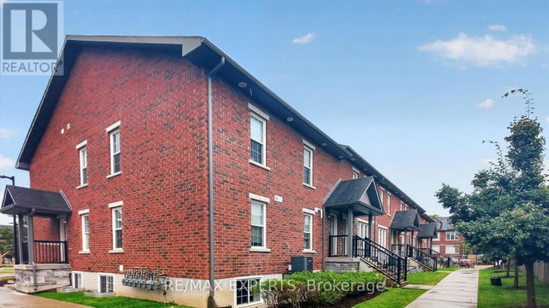 13 - 246 PENETANGUISHENE ROAD, Barrie (Georgian Drive), Ontario, L4M7C2
