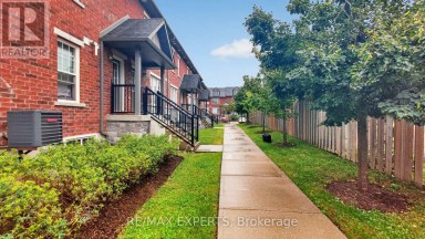 13 - 246 PENETANGUISHENE ROAD Barrie (Georgian Drive) Ontario photo 36