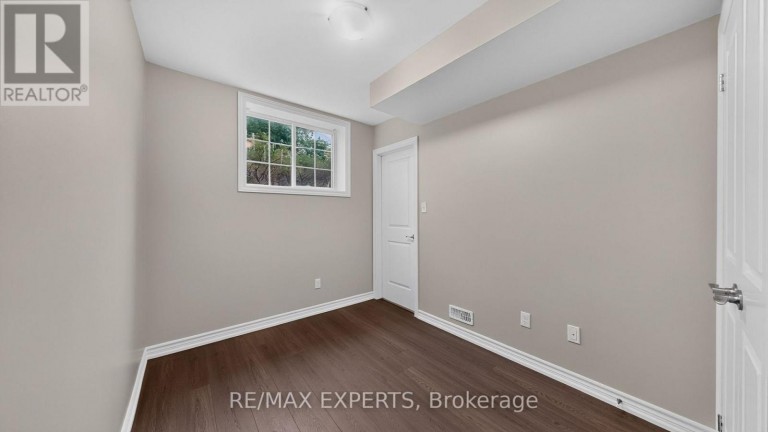 13 - 246 PENETANGUISHENE ROAD, Barrie (Georgian Drive), Ontario, L4M7C2