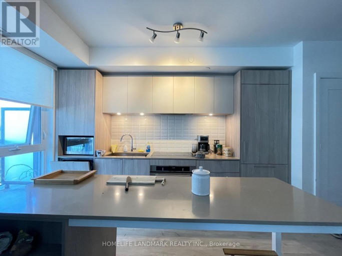 806 - 65 ANNIE CRAIG DRIVE, Toronto (Mimico), Ontario, M8V0G3