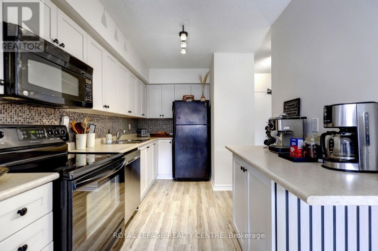 201 - 1000 CEDARGLEN GATE, Mississauga (Erindale), Ontario, L5C3Z5