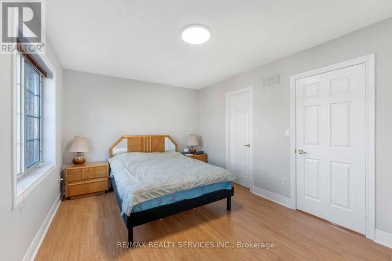69 - 80 ACORN PLACE, Mississauga (Hurontario), Ontario, L4Z4E1
