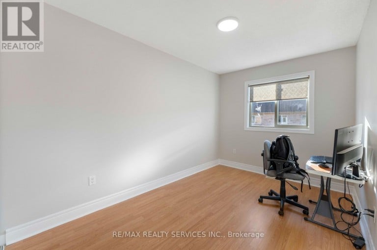 69 - 80 ACORN PLACE, Mississauga (Hurontario), Ontario, L4Z4E1